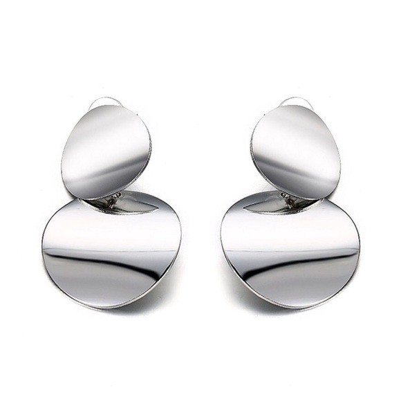 NEW ♡ PARTY Earrings - Picture 7 of 8